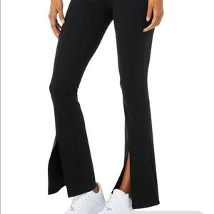 Alo airbrush high waist flutter legging
